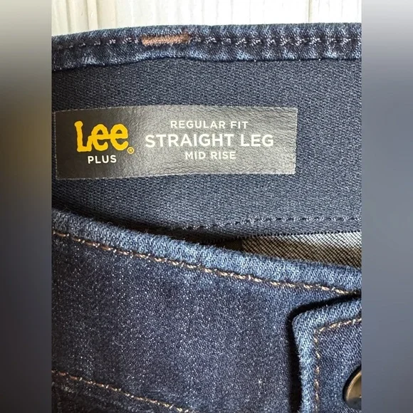 Lee Women's Dark Blue Ankle Jeans - Picture 4 of 8